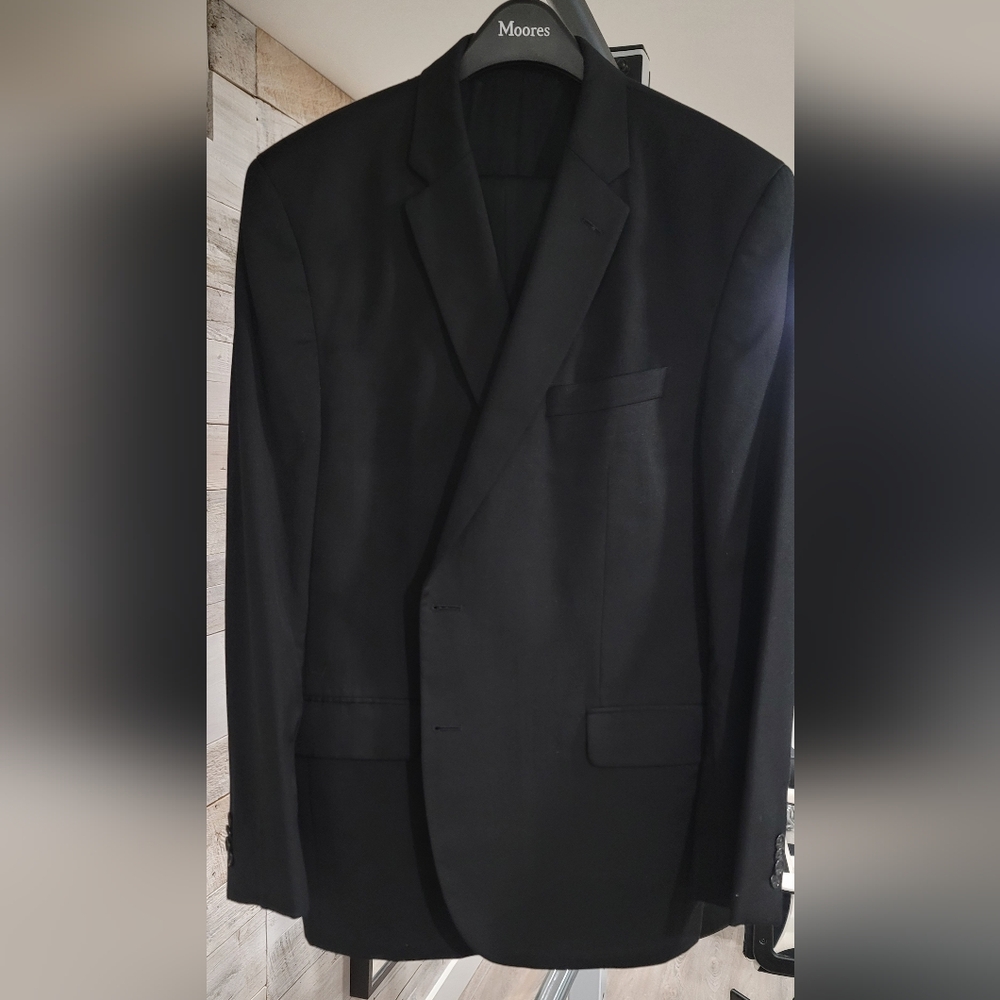 Joseph Abboud Black Suit